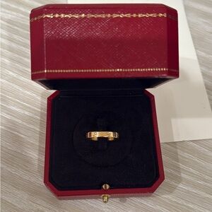 Gold Women's Ring